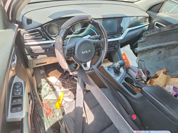 2022 KIA NIRO