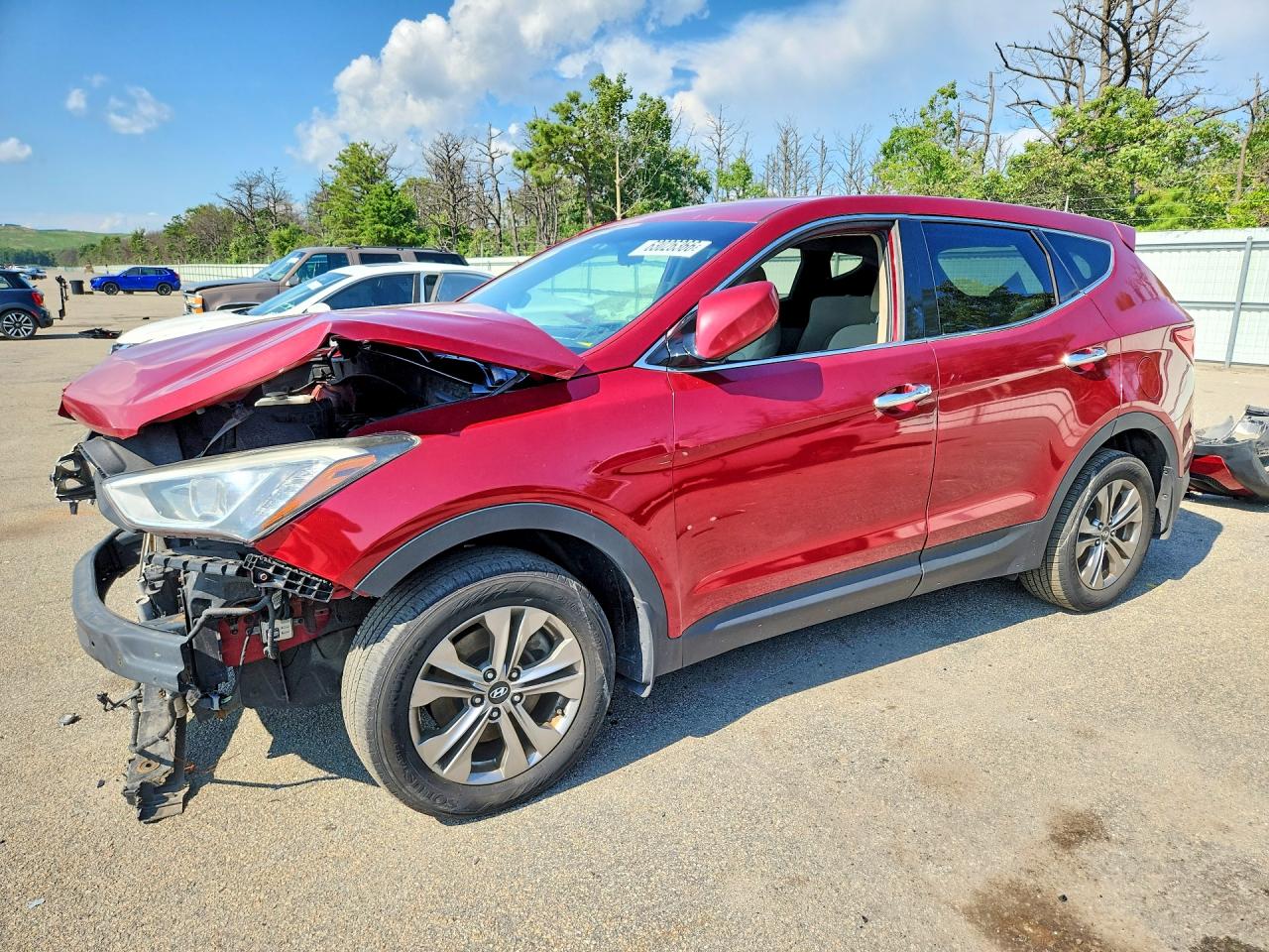 2016 HYUNDAI SANTA FE Base — Front 3/4