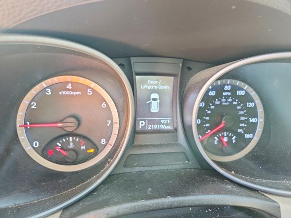 2016 HYUNDAI SANTA FE Base — ODOM