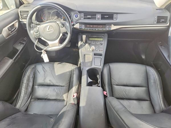 2015 LEXUS CT 200h