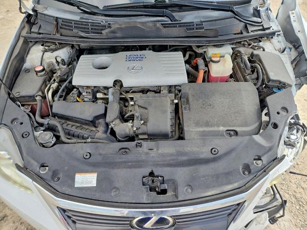 2015 LEXUS CT 200h