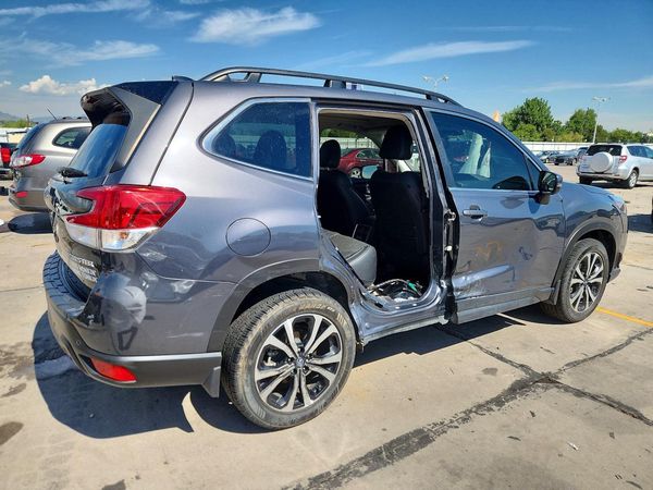 2024 SUBARU FORESTER Limited
