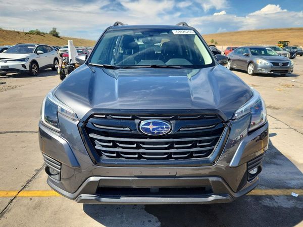 2024 SUBARU FORESTER Limited