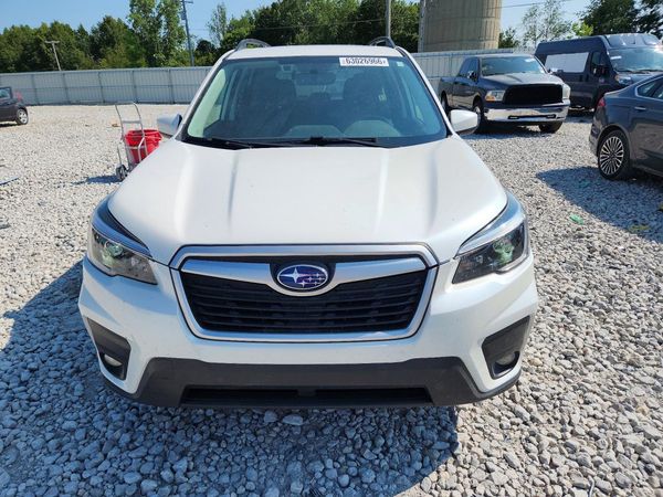 2021 SUBARU FORESTER Premium