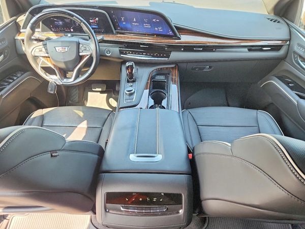 2023 CADILLAC ESCALADE Premium Luxury