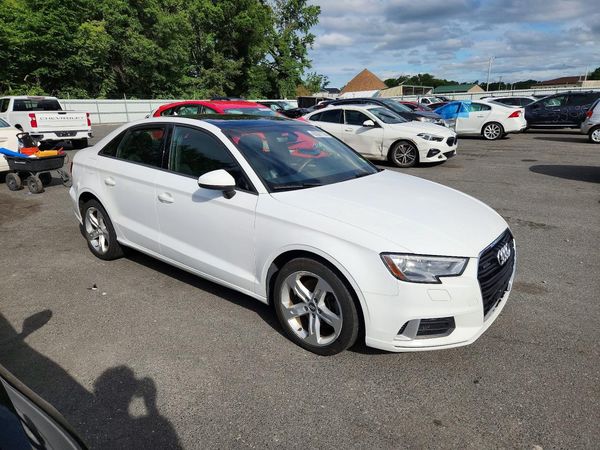 2017 AUDI A3 quattro Premium