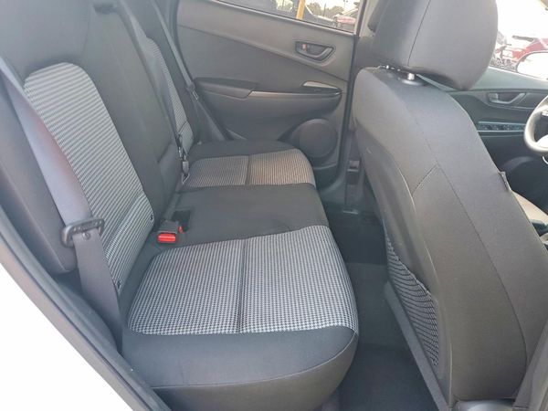 2021 HYUNDAI KONA