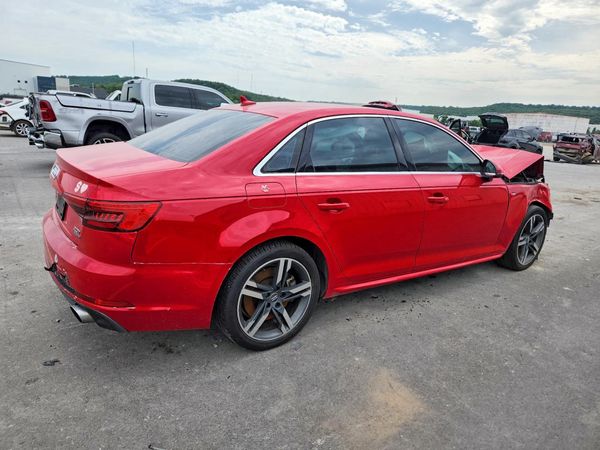 2017 AUDI A4