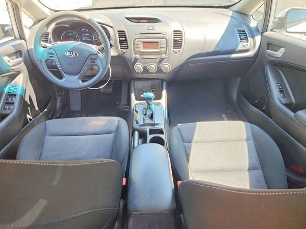 2017 KIA FORTE LX Base