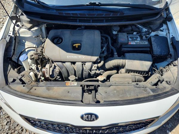 2017 KIA FORTE LX Base