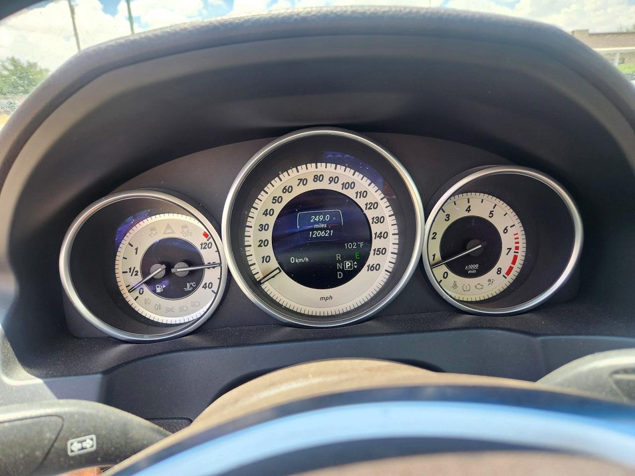 2015 MERCEDES-BENZ E E400