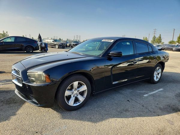 2014 DODGE CHARGER SE
