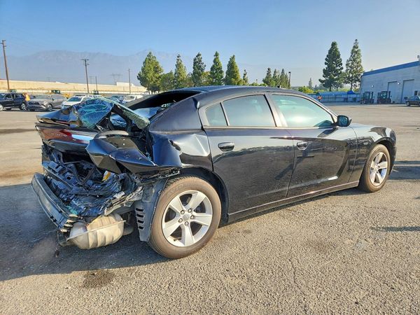 2014 DODGE CHARGER SE