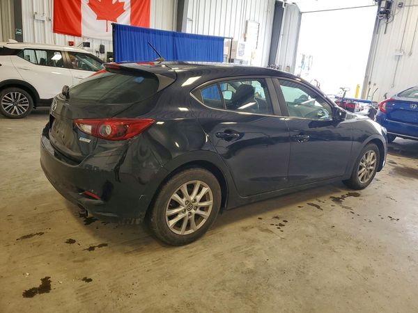 2018 MAZDA 3 Touring
