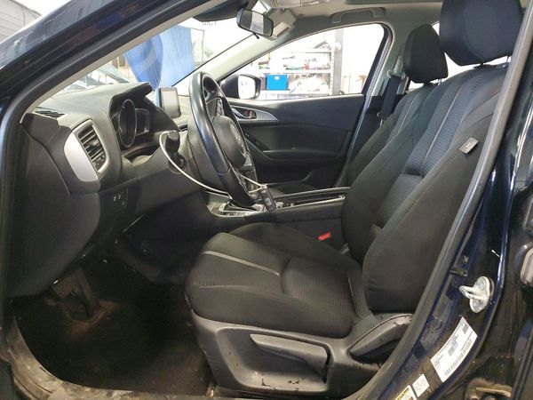 2018 MAZDA 3 Touring