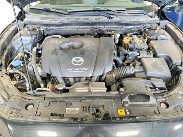 2018 MAZDA 3 Touring