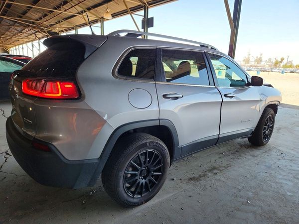 2019 JEEP CHEROKEE LATITUDE PLUS FWD