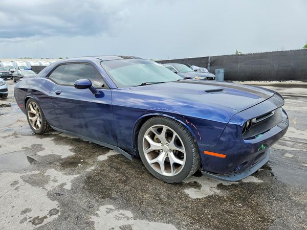 2016 DODGE CHALLENGER SXT