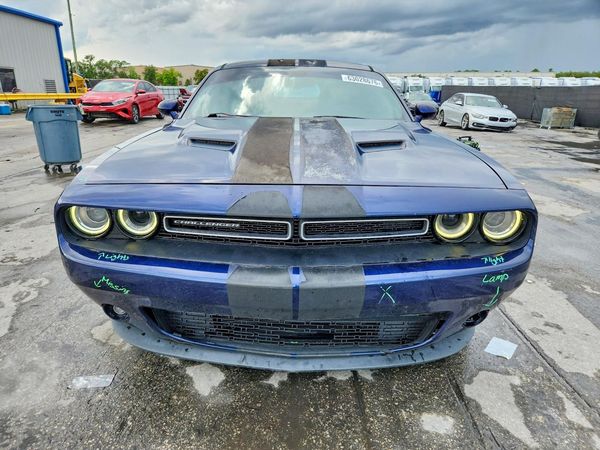 2016 DODGE CHALLENGER SXT