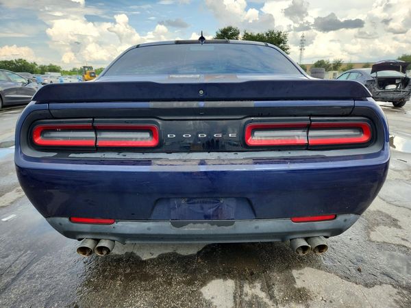2016 DODGE CHALLENGER SXT