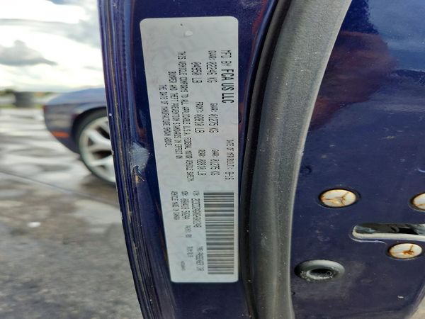 2016 DODGE CHALLENGER SXT