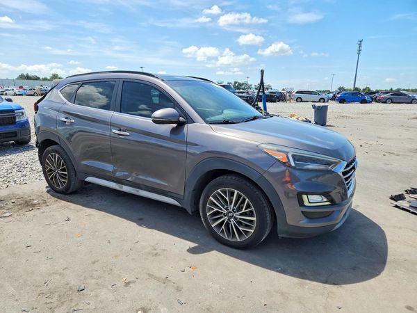 2020 HYUNDAI TUCSON