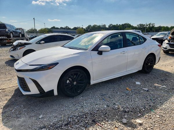 2025 TOYOTA CAMRY
