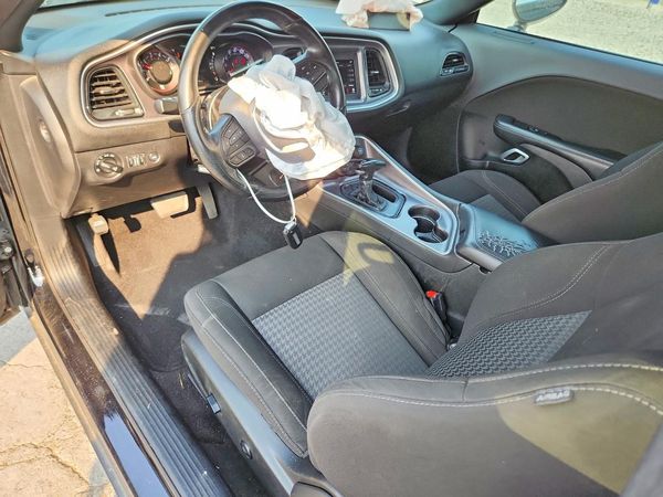 2020 DODGE CHALLENGER SXT