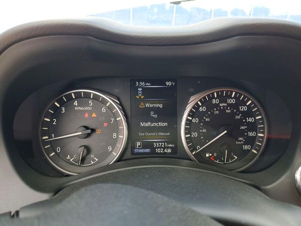 2021 INFINITI Q50 LUXE