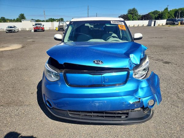 2016 KIA SOUL EV Plus (+)