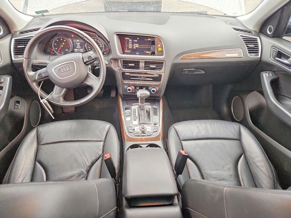 2016 AUDI Q5 quattro Premium Plus