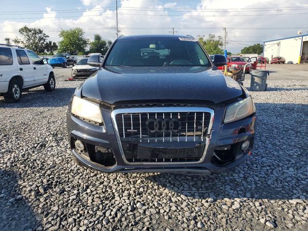 2012 AUDI Q5 Prestige