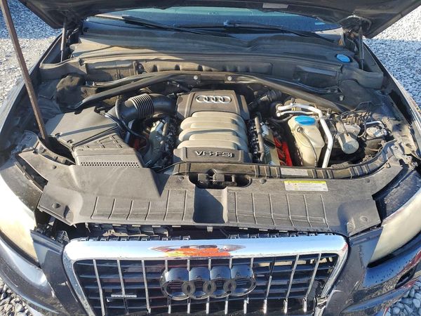 2012 AUDI Q5 Prestige
