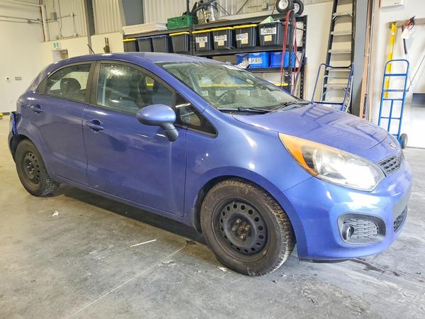 2013 KIA RIO LX