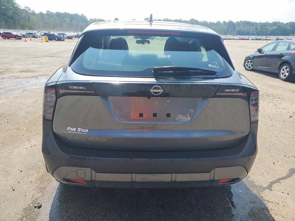 2025 NISSAN KICKS S