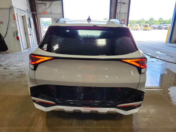 2024 KIA SPORTAGE SX-PRESTIGE or SX-P