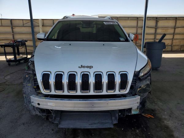 2016 JEEP CHEROKEE LATITUDE 4X4