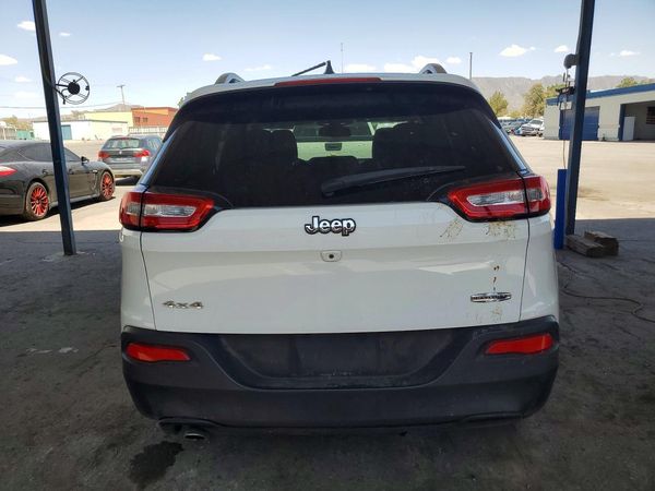 2016 JEEP CHEROKEE LATITUDE 4X4