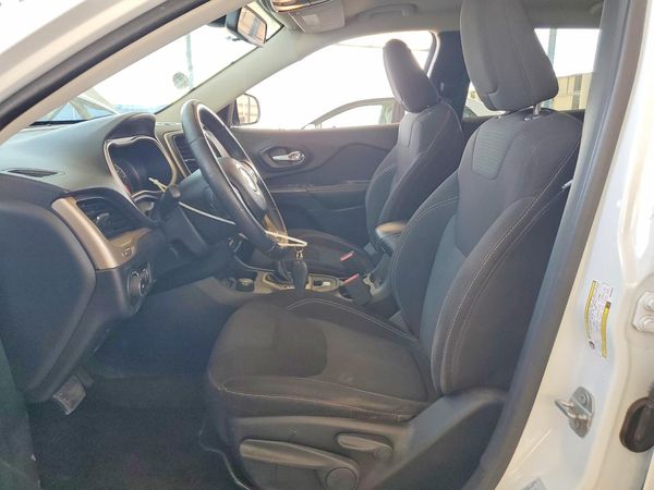 2016 JEEP CHEROKEE LATITUDE 4X4