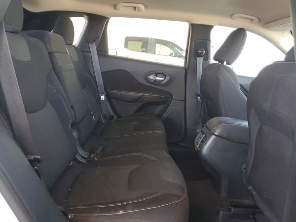 2016 JEEP CHEROKEE LATITUDE 4X4