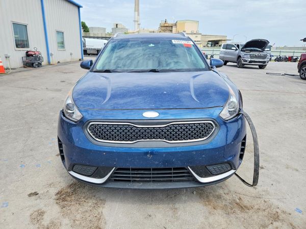 2019 KIA NIRO