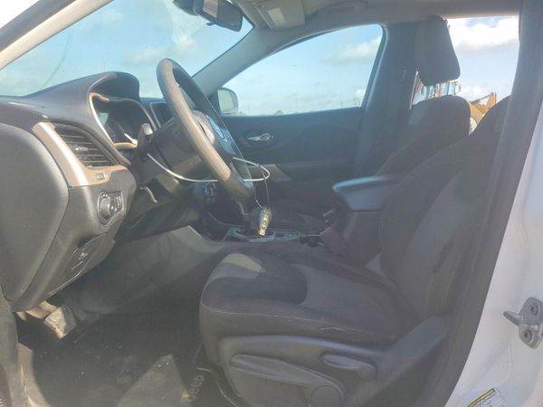 2018 JEEP CHEROKEE LATITUDE FWD