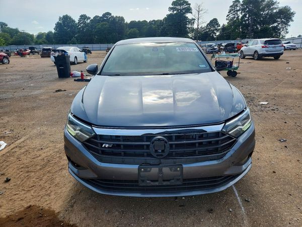 2021 VOLKSWAGEN JETTA S / SE / R-Line
