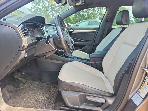 2021 VOLKSWAGEN JETTA S / SE / R-Line