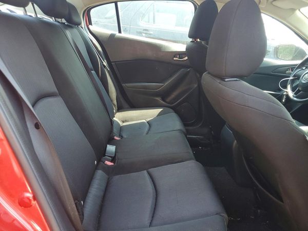 2014 MAZDA 3 SV/Base
