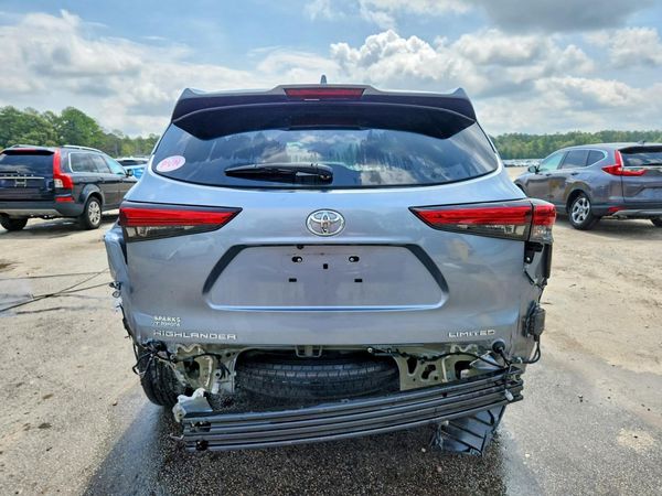 2020 TOYOTA HIGHLANDER Limited
