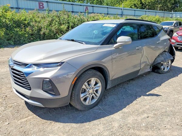 2021 CHEVROLET BLAZER 2LT — Front 3/4