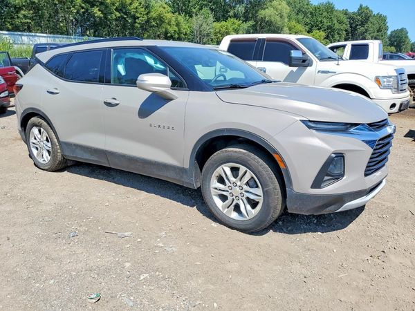 2021 CHEVROLET BLAZER 2LT — Passenger 3/4