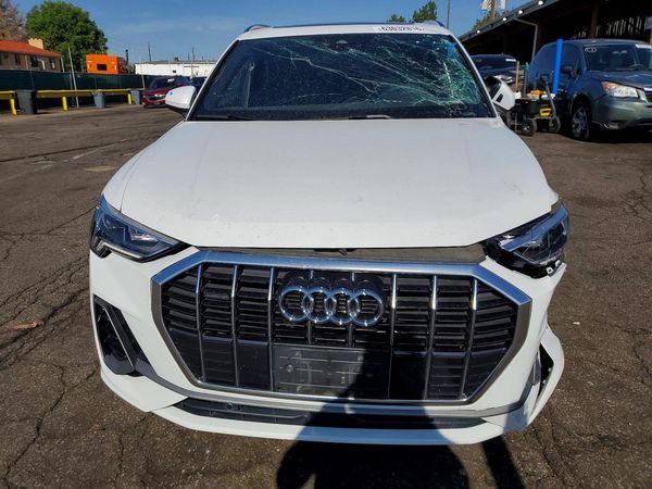 2020 AUDI Q3
