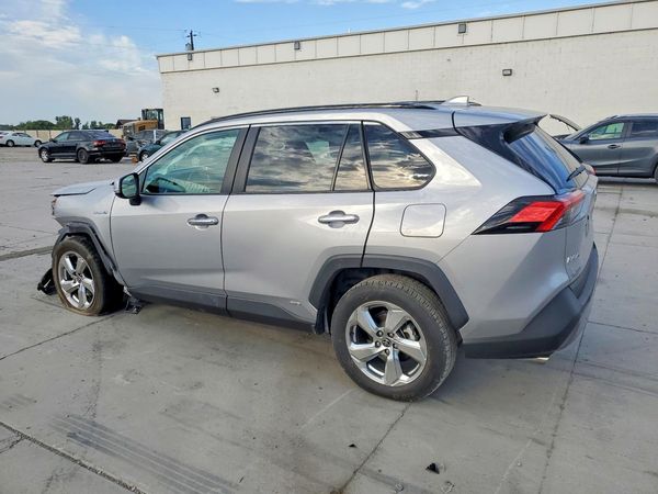2021 TOYOTA RAV4
